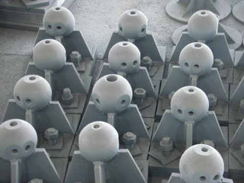 网架杆件