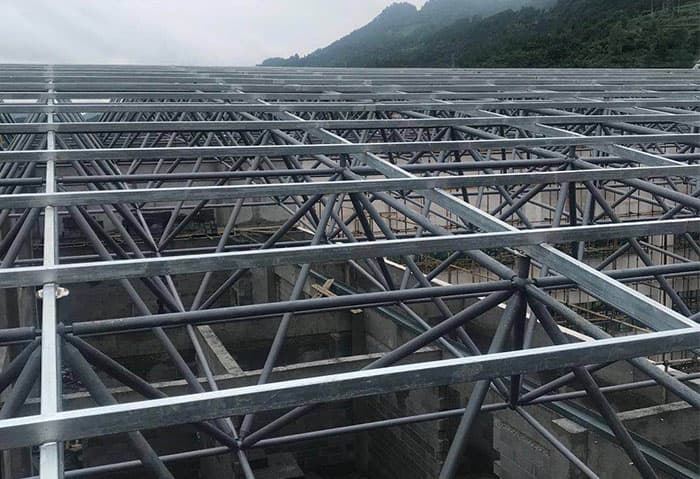 加油站网架安装